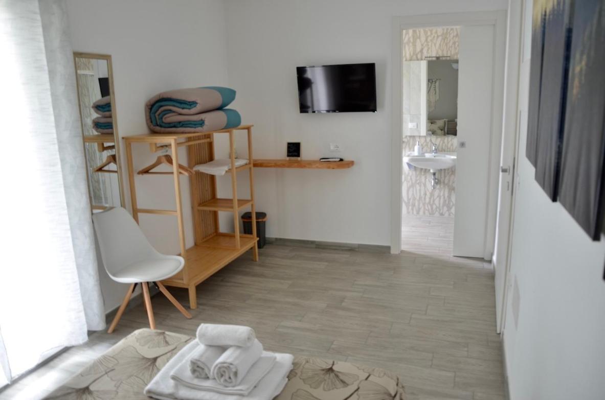 Hotel Stasonis à Quartu SantʼElena Extérieur photo